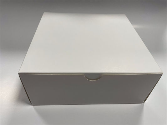 Caja de embalaje en relieve de color blanco CMYK Impresión Cajas de regalo de cartón blanco