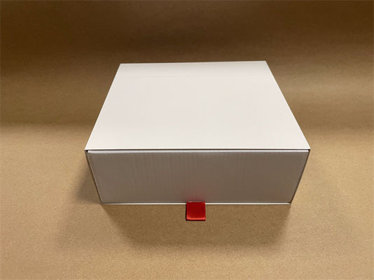 Cajas de almacenamiento de cartón blanco ligeras Caja de cartón de papel ecológico personalizado